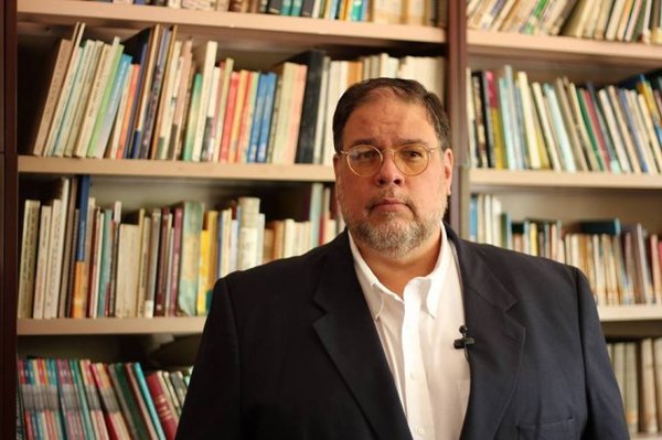 Fernández Bogado sugiere al FG vender su local para capitalizarse