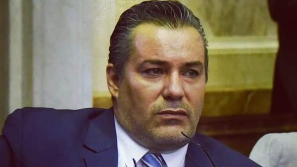 Argentina: En plena sesión de Diputados, un legislador se mostró en un acto erótico