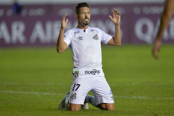 Olimpia: Santos venció a Delfín y acaricia los octavos - Olimpia - ABC Color