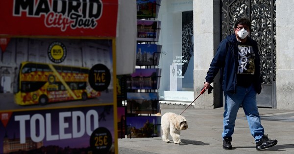 La Nación / Madrid amplía sus restricciones, pero el gobierno central pide más