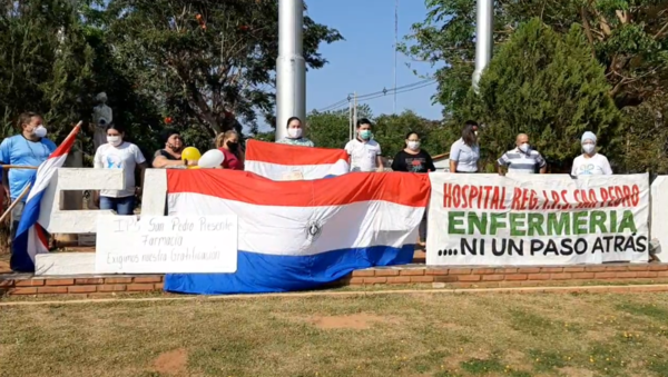 Personal sanitario de San Pedro reclama cobro de gratificaciones