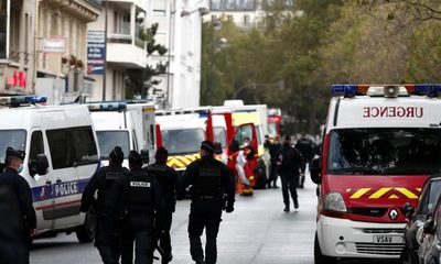 Ataque con arma blanca junto a la antigua sede de Charlie Hebdo