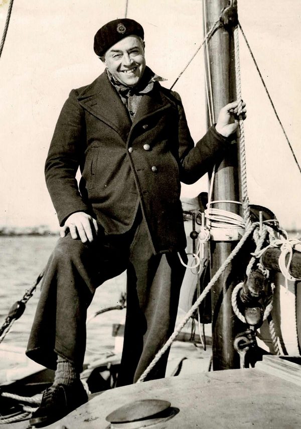 Vito Dumas, el navegante solitario que conquistó los confines del mundo - MarketData