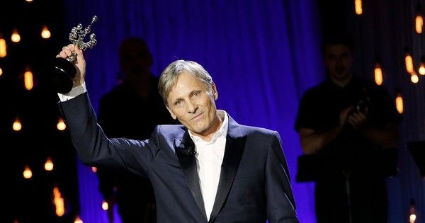 La Nación / San Sebastián premia a Viggo Mortensen