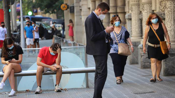 Un estudio afirma que el rebrote en España y otros países se debe al apresuramiento en levantar las restricciones