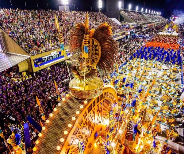 Río de Janeiro no realizará su carnaval por primera vez en cien años