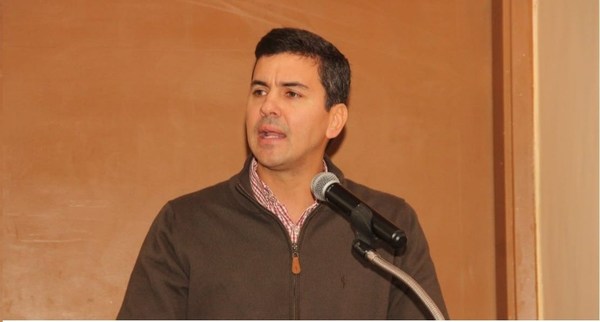 Santiago Peña advierte: no al nuevo préstamo de USD 300 millones y se debe gastar menos - ADN Paraguayo
