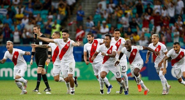 Perú: Gareca convoca a 30 jugadores para el partido ante Paraguay y Brasil