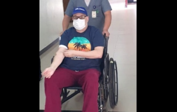 Dan de alta a Payo Cubas tras intervención quirúrgica