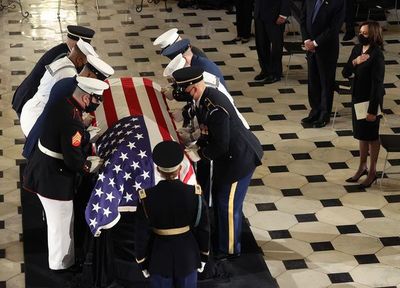 Capilla ardiente para Ginsburg en Capitolio de EEUU, primera mujer en recibir ese honor - Mundo - ABC Color