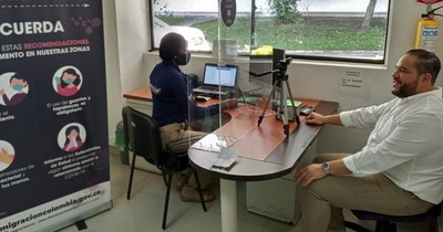 La Nación / Colombia expulsa a hijo del expresidente ecuatoriano Abdalá Bucaram