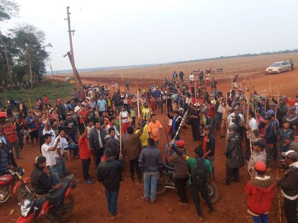 Indígenas niegan invasión y arrendamiento de tierra ajena - Nacionales - ABC Color