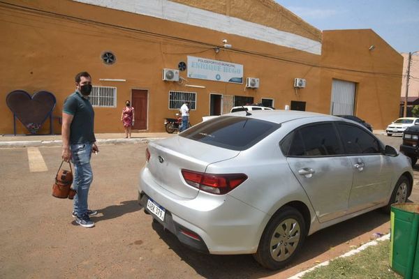 Asaltaron a un funcionario de la Municipalidad de Fernando de la Mora y se llevaron G. 30 millones - Nacionales - ABC Color