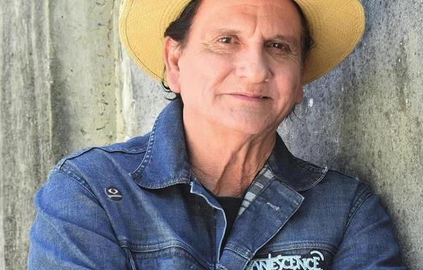 Falleció el cantautor paraguayo Rolando Percy
