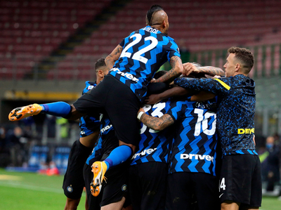 Inter le da vuelta el partido a la Fiorentina