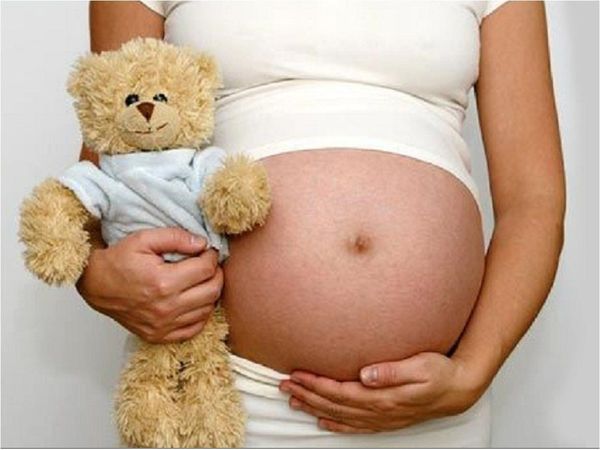 Día del Embarazo no intencional : "Dos niñas por día dan a luz"