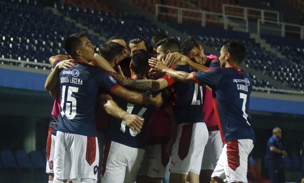 Ocho futbolistas replican título con Cerro Porteño