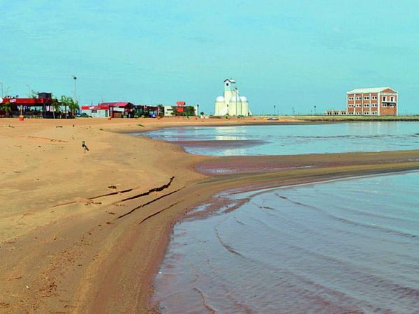 Nivel del Paraná afecta transporte fluvial