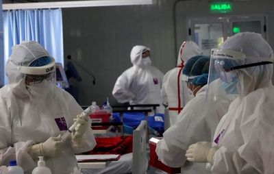 Trabajadores de la salud vaticinan nefastas consecuencias para el 2021 - Nacionales - ABC Color