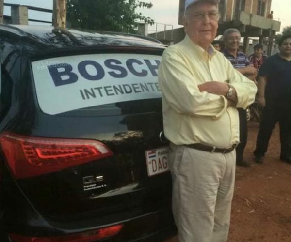 Destacado político Juan Bosch fallece a los 82 años