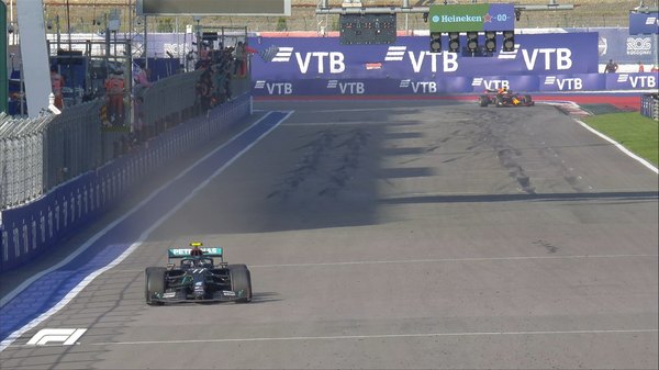 Bottas gana el Gran Premio de Rusia delante de Verstappen y Hamilton