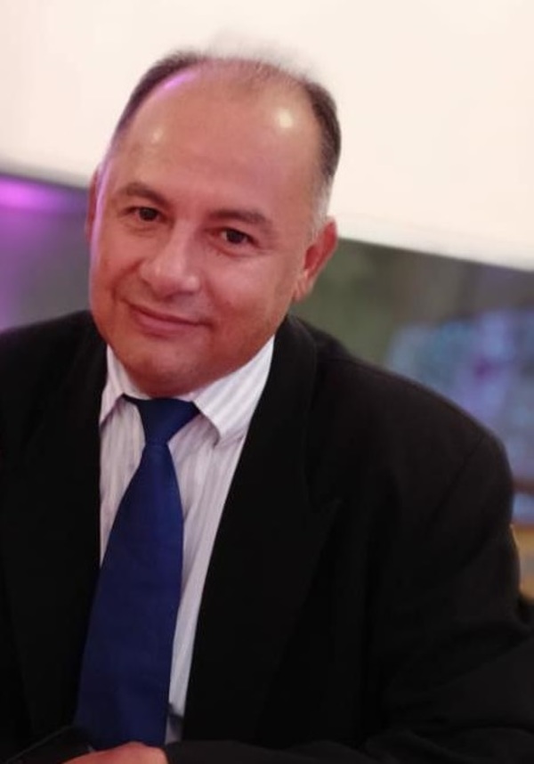 Rubén Escobar está en terapia y necesita apoyo de sus amigos