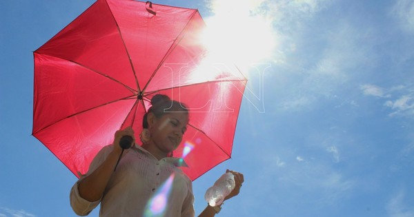 La Nación / Calor extremo: tres ciudades batieron récord histórico de temperaturas máximas