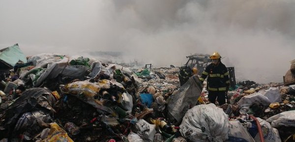 MEC habilita locales en Cateura para refugiar a vecinos afectados por el fuego