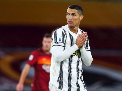 Cristiano rescata a gris Juventus en Roma