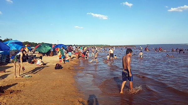 ¿ Pueden ATACAR las pirañas en la playa de HERNANDARIAS..?