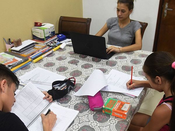 Docentes critican al MEC por no aceptar el receso escolar