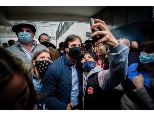 Lacalle alude al verano europeo para justificar cierre de frontera