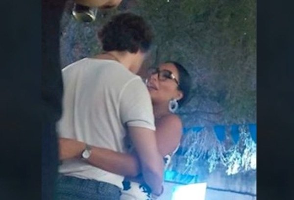 Crónica / ¿Qué hay entre Dani Willigs y la Mernes?
