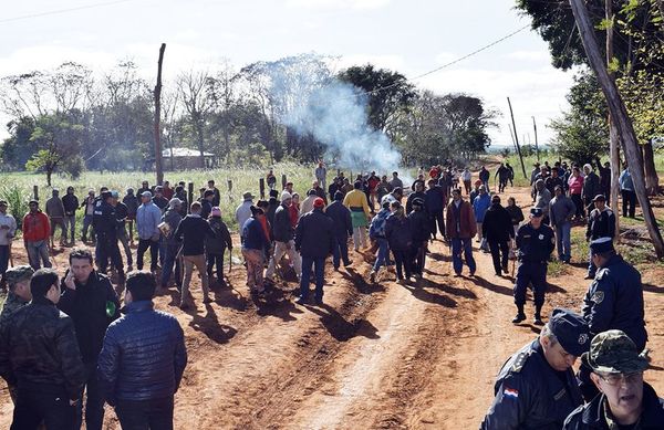 Ocupantes de Guahory se organizan para resistir ante posible desalojo - Nacionales - ABC Color