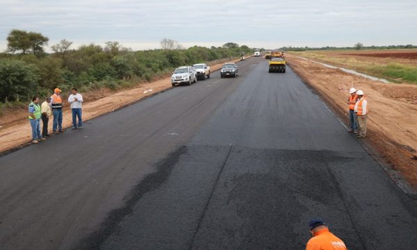 Corredor bioceánico supera el 50% y transforma a su paso el Chaco paraguayo