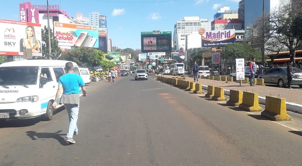 Comerciantes de CDE no creen en el gobierno: “Nos dicen una cosa y pasa lo contrario”, afirman - ADN Paraguayo