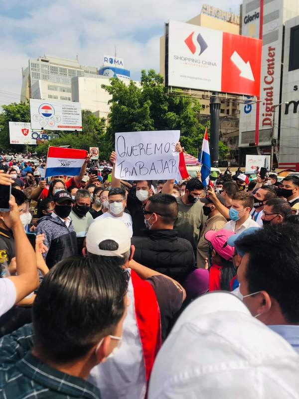 Critican que Abdo haya hablado de reapertura del puente sin haber conversado con Bolsonaro