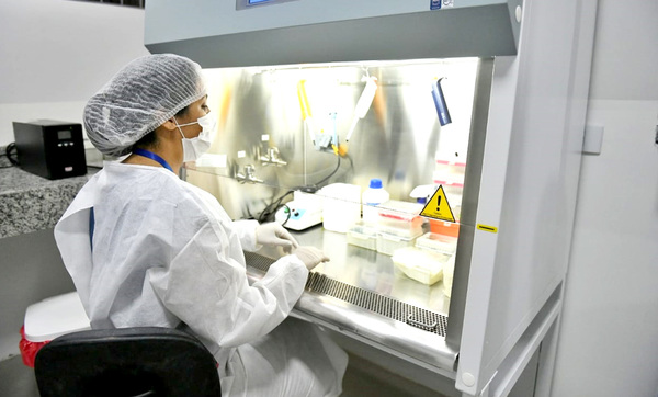 Instalan equipos para aumentar cantidad de hisopados en laboratorio de Minga