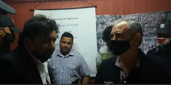 El bandido de Kelembu atropella oficina de Javier Miranda