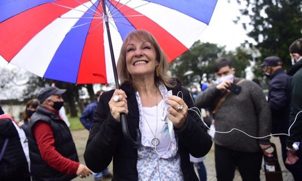 Uruguay: Frente Amplio gana Montevideo con Carolina Cosse