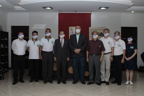 Taiwán dona suministros anti pandémicos a la Gobernación