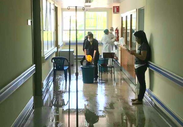 Desinfección profunda en el Hospital Integrado, aprovechando baja ocupación de camas - ABC en el Este - ABC Color
