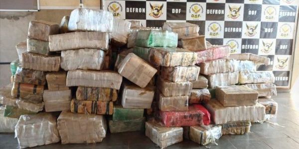 Incautan en Brasil 3,2 toneladas de marihuana paraguaya    - Nacionales - ABC Color