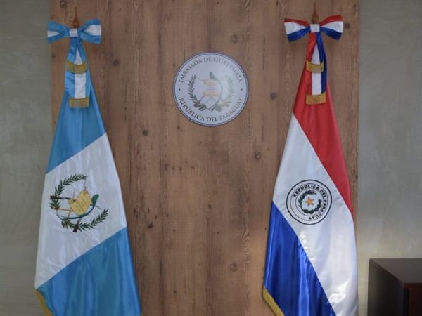 Guatemala cierra Embajada en Paraguay para ahorrar recursos
