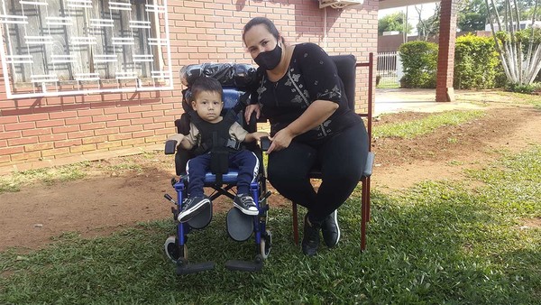 CONOZCA LA HISTORIA DE BENJA, UN NIÑO CON AME TIPO 2 EN ENCARNACIÓN.