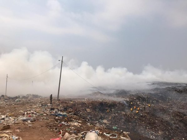 Incendio en Cateura: Mades interviene empresa a cargo y halla irregularidades | Noticias Paraguay