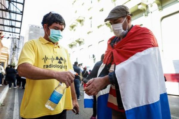 Reportan 748 nuevos contagios por coronavirus y 15 fallecidos