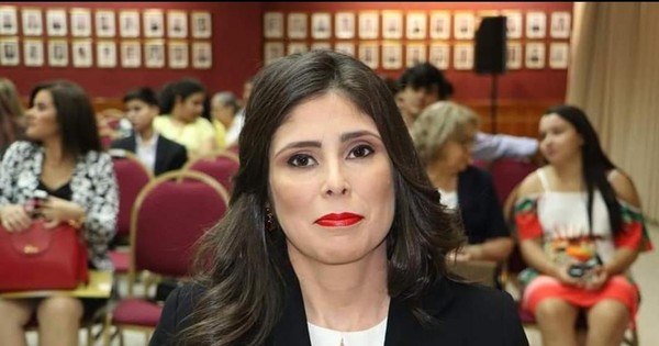 La Nación / Jueza suspendida del Chaco por sospecha de cobro indebido de viático pide reconsideración