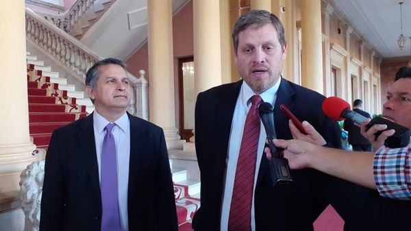 Titular de Essap promete “100%” de seguridad en provisión de agua para Asunción y Central - Nacionales - ABC Color