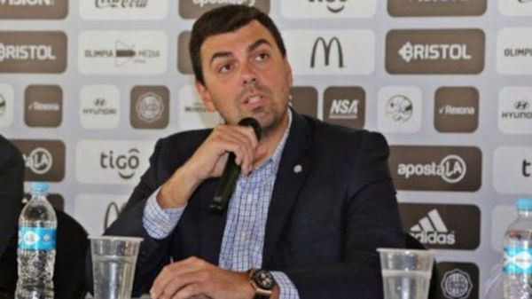 Marco Trovato solicitó permiso y se aparta de la Presidencia del Olimpia